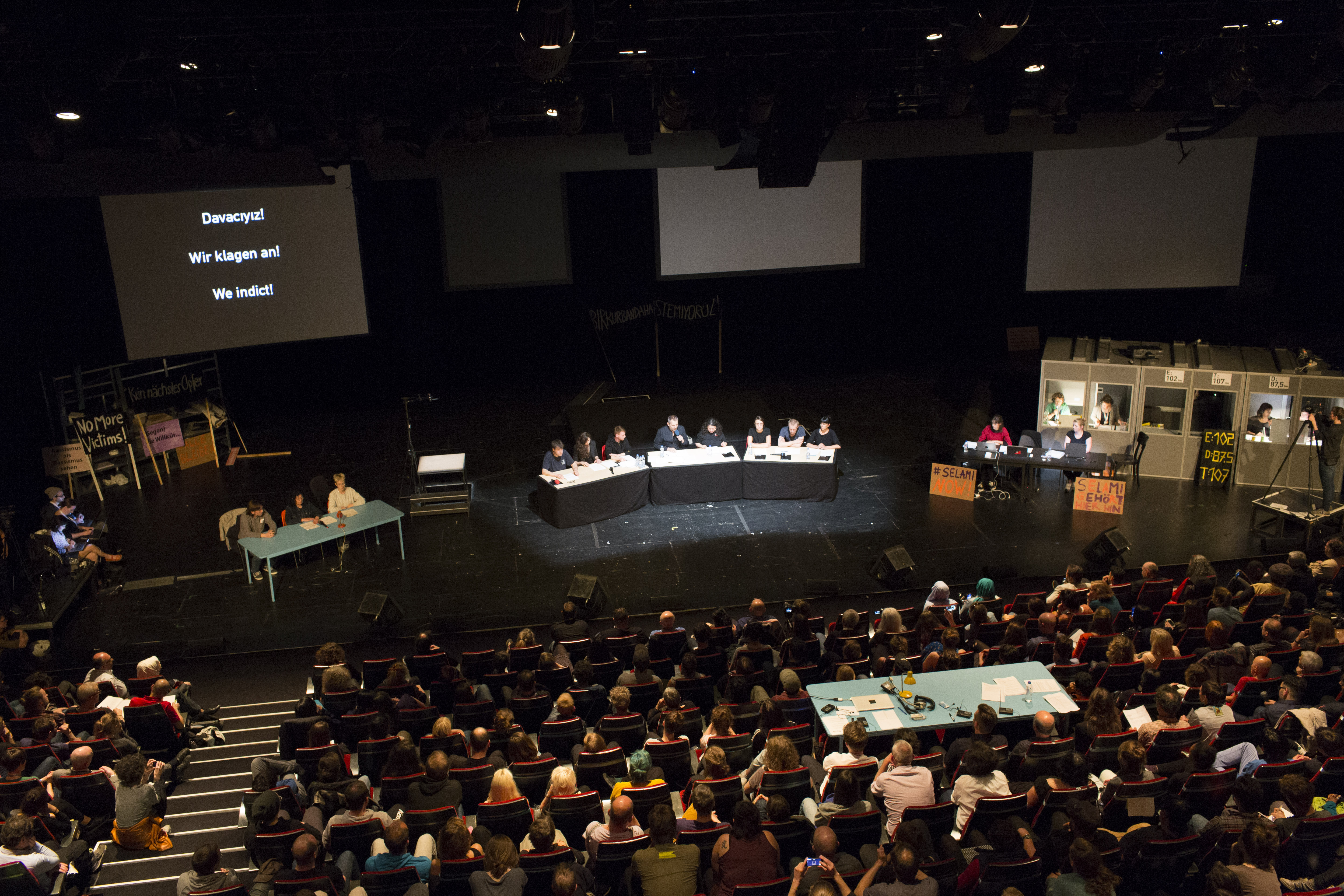 Photo of the stage of the NSU Tribunal in Cologne 2017